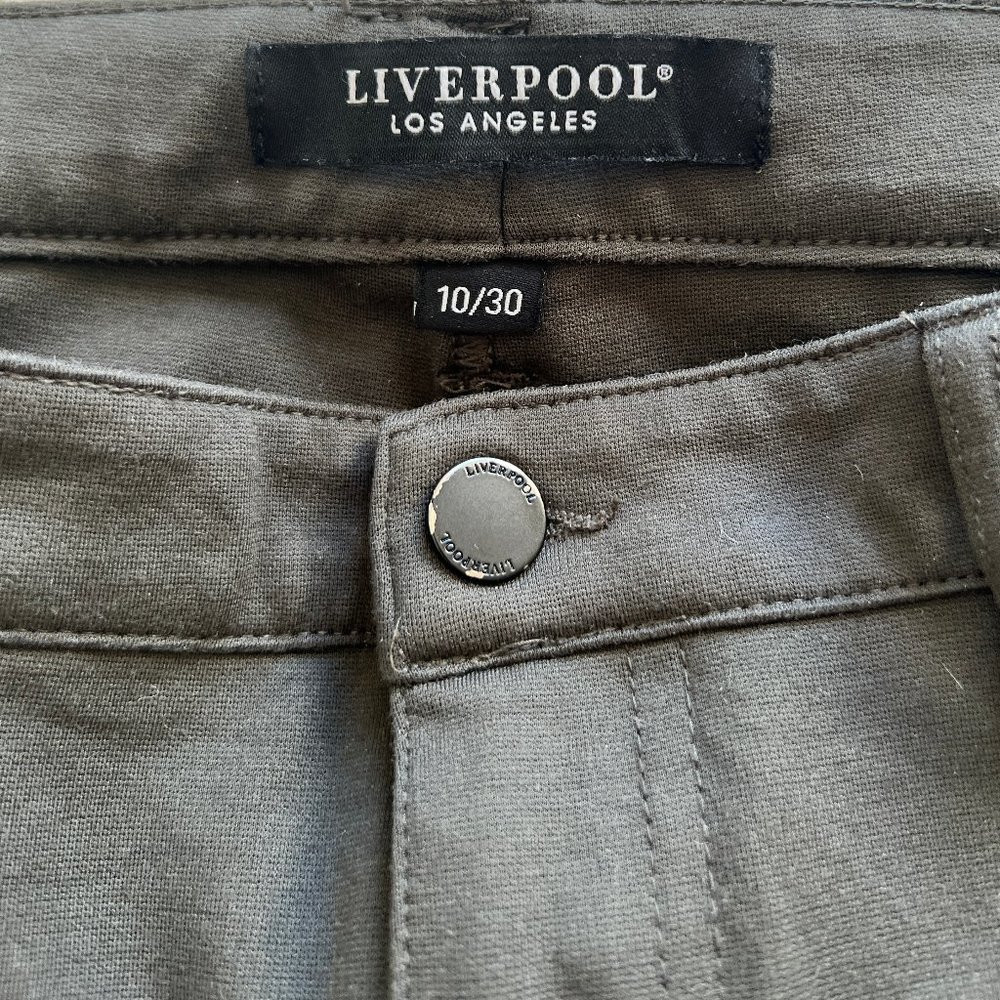 Jeans - Picture 3 of 4
